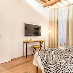 Apartment Affittibrevisiena - 